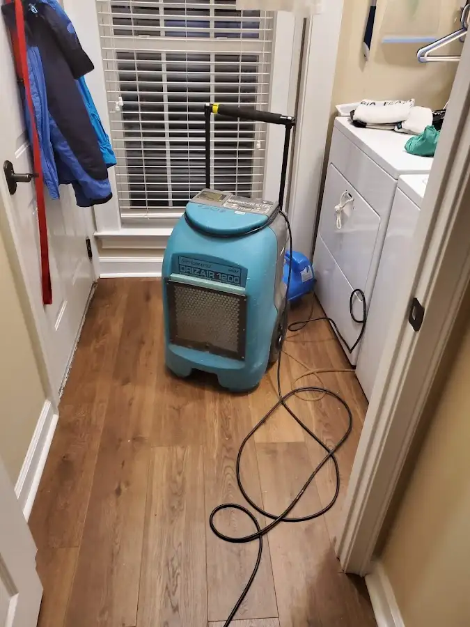 Commercial dehumidifier deployed for Flood Damage Cleanup in Waxahachie